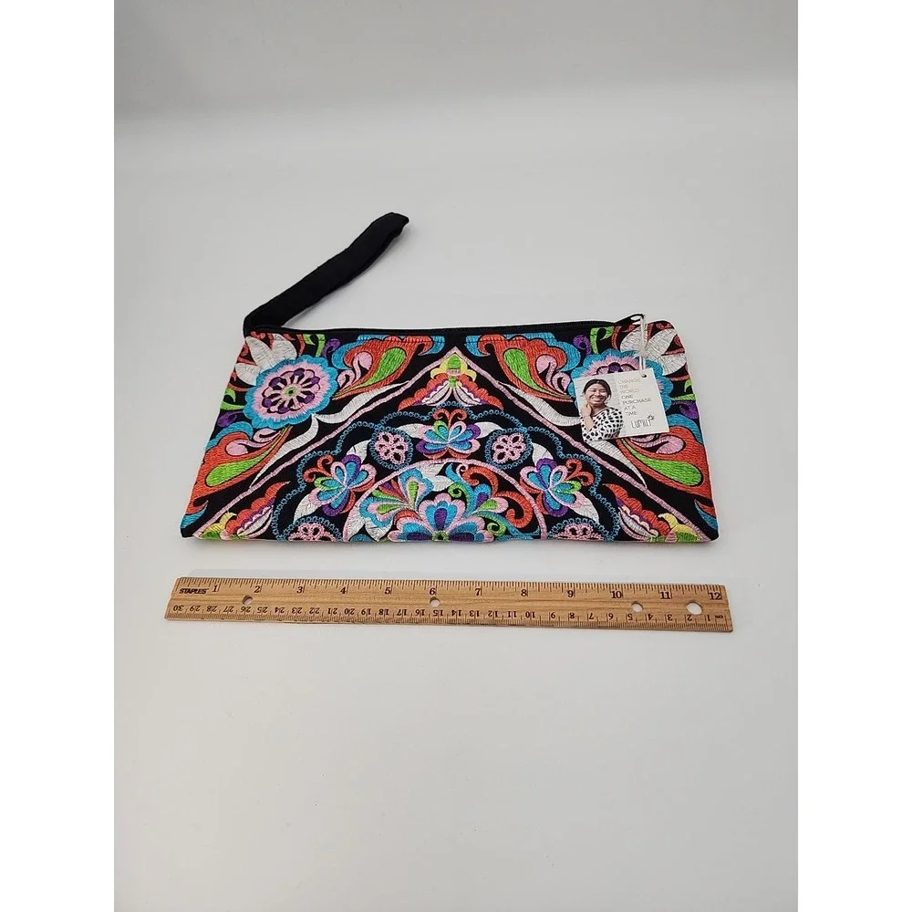 NWT fair trade Handmade embroidered wristlet floral‎ clutch bag - Picture 3 of 7